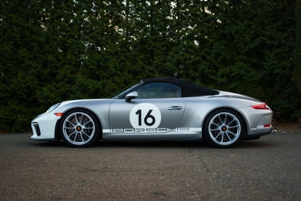 No Reserve: 3,800-Mile 2019 Porsche 911 Speedster