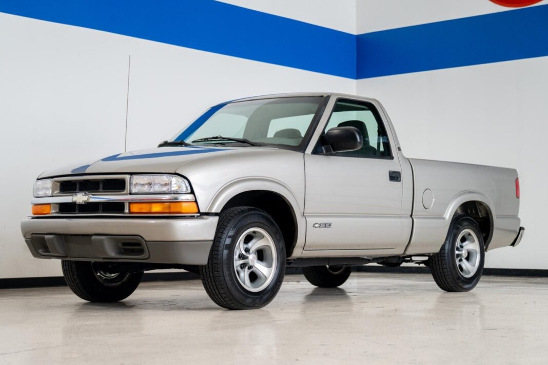 No Reserve: 26k-Mile 2001 Chevrolet S-10 LS for sale on BaT Auctions – ending January 14 (Lot #177,044)