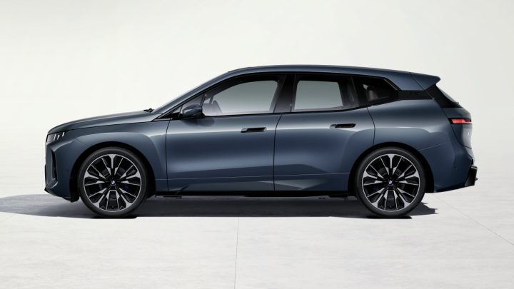 BMW iX xDrive60