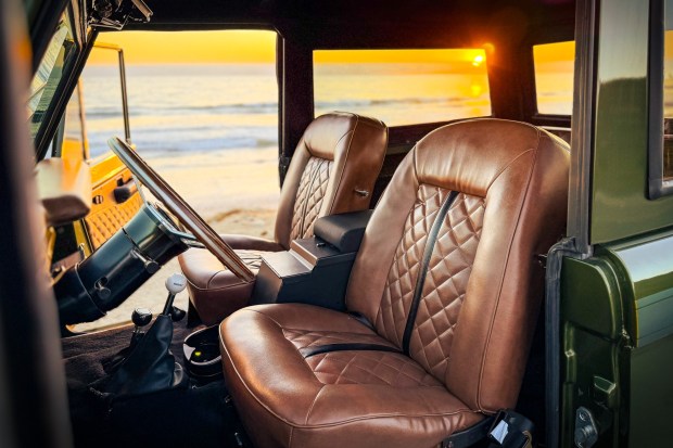 302-Powered 1969 Ford Bronco 3-Speed